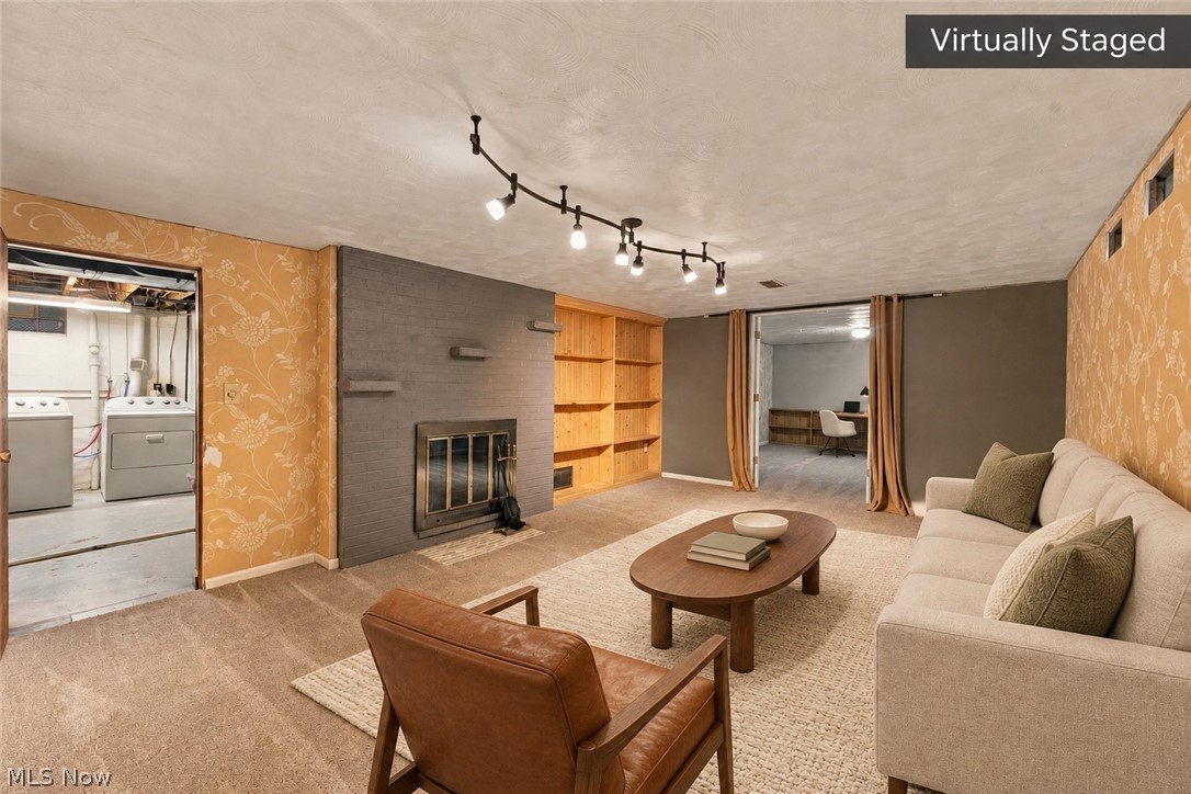 622 Summit Street SE North Canton OH 44720