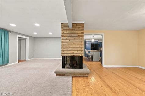 622 Summit Street SE North Canton OH 44720
