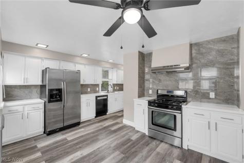 1768 E 31st Street Lorain OH 44055