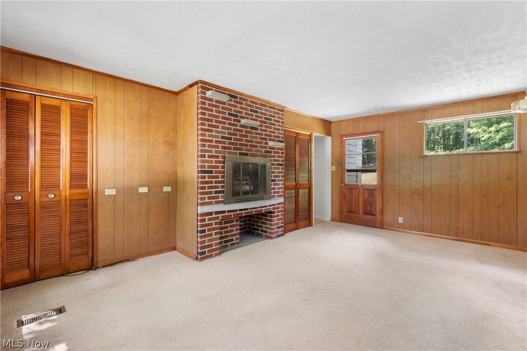 353 Southeast Avenue Tallmadge OH 44278