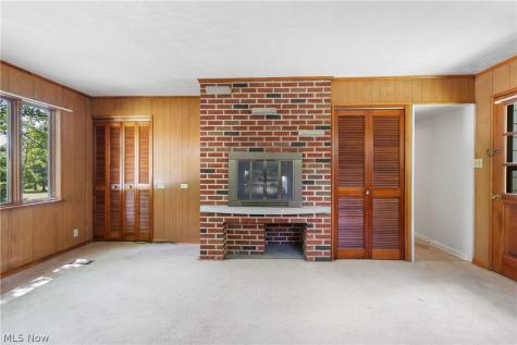 353 Southeast Avenue Tallmadge OH 44278