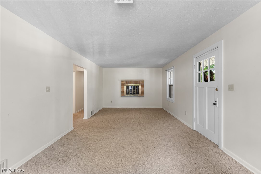 353 Southeast Avenue Tallmadge OH 44278