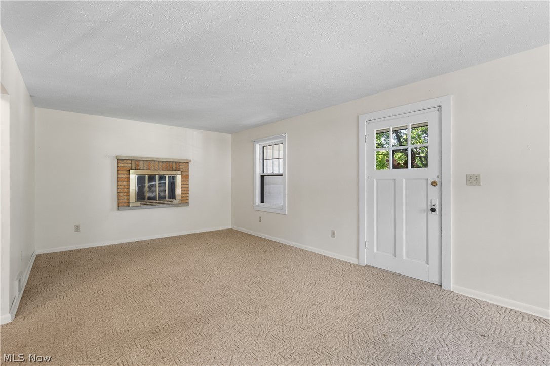 353 Southeast Avenue Tallmadge OH 44278