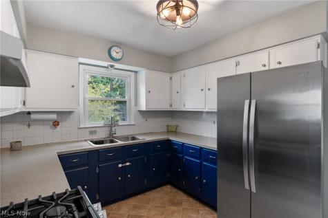 1880 Adelaide Boulevard Akron OH 44305