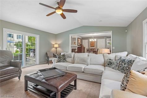 166 Glenview Drive Avon Lake OH 44012
