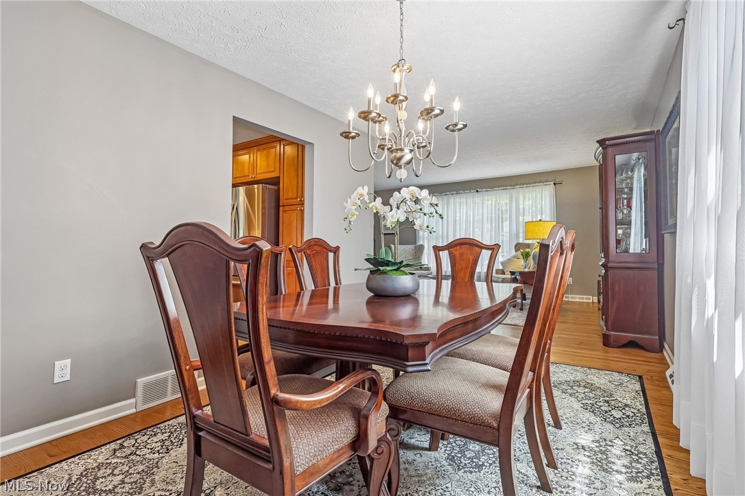166 Glenview Drive Avon Lake OH 44012