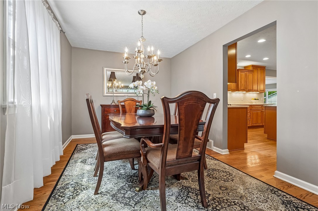 166 Glenview Drive Avon Lake OH 44012