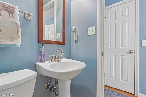 166 Glenview Drive Avon Lake OH 44012