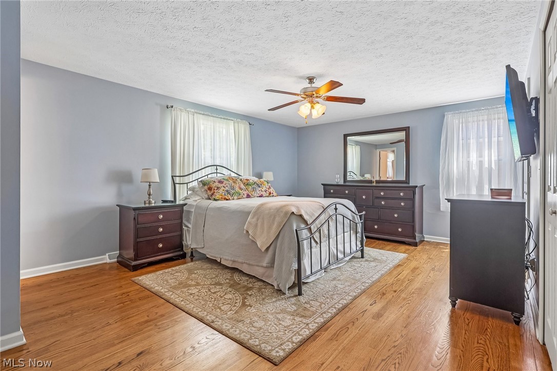 166 Glenview Drive Avon Lake OH 44012