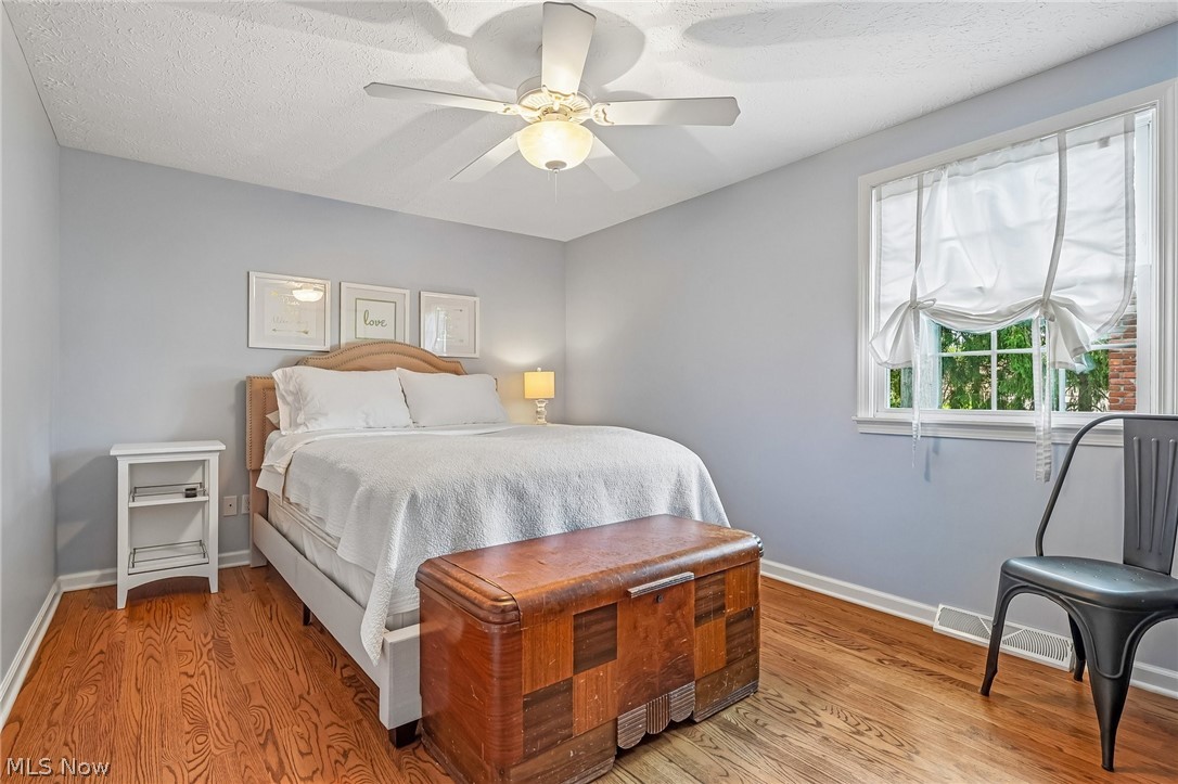 166 Glenview Drive Avon Lake OH 44012
