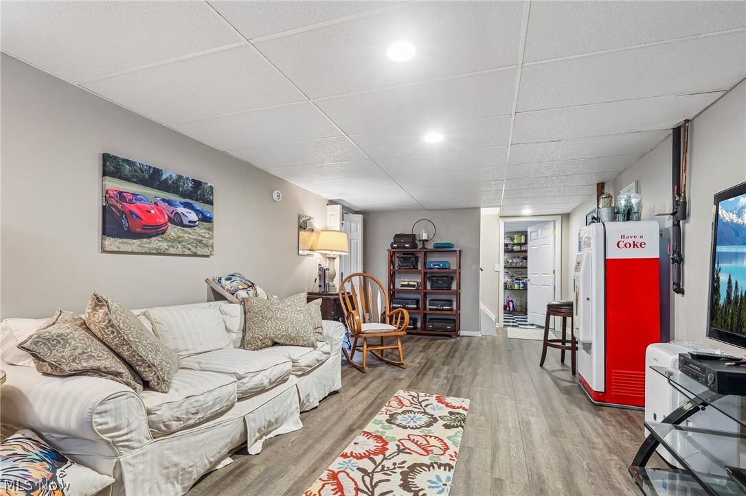 166 Glenview Drive Avon Lake OH 44012