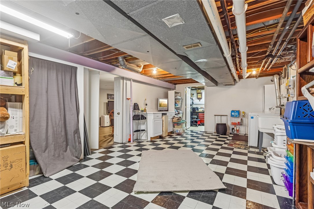 166 Glenview Drive Avon Lake OH 44012