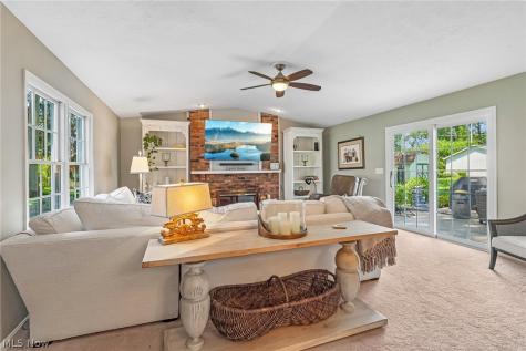 166 Glenview Drive Avon Lake OH 44012
