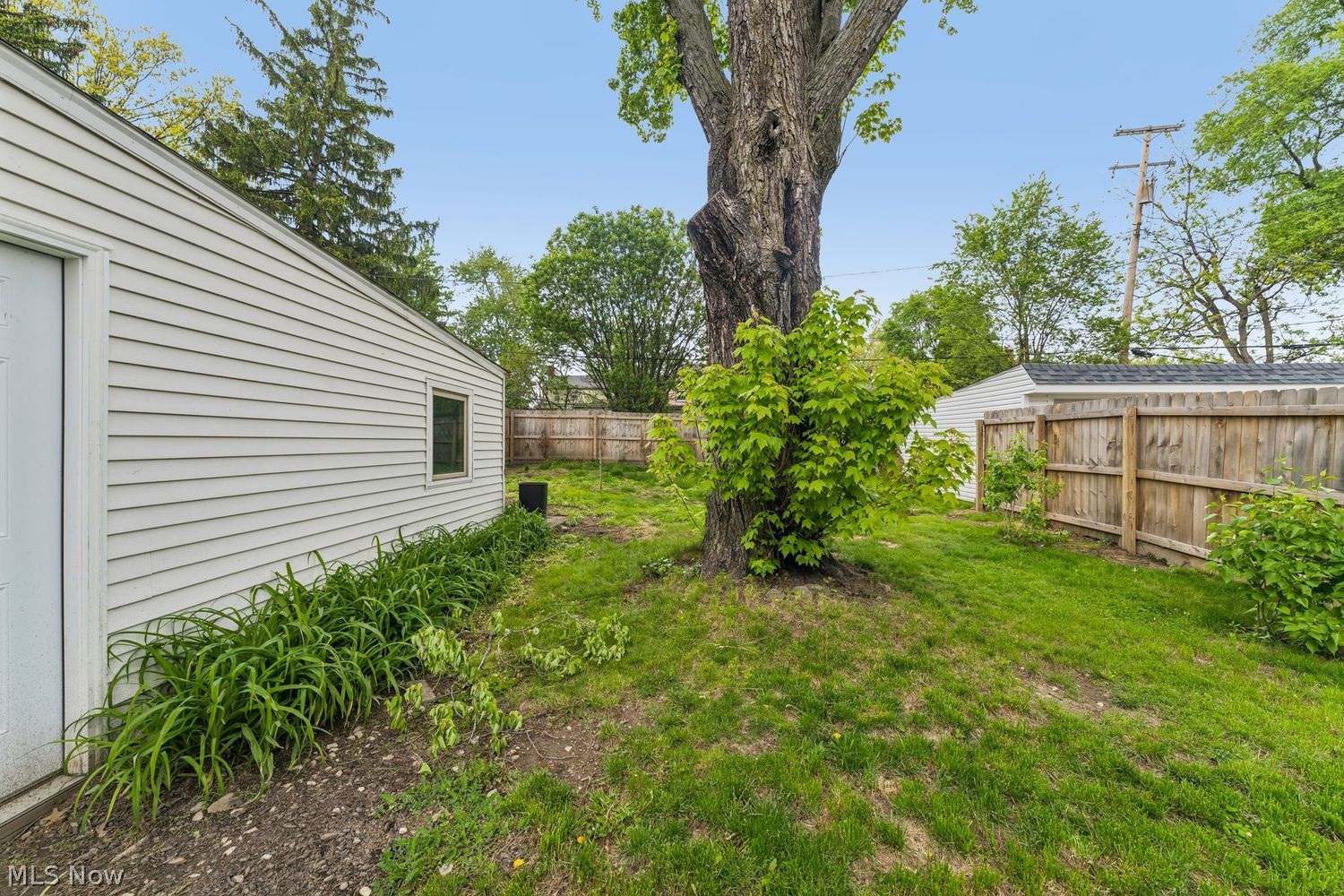 15034 Rosemary Avenue Cleveland OH 44111