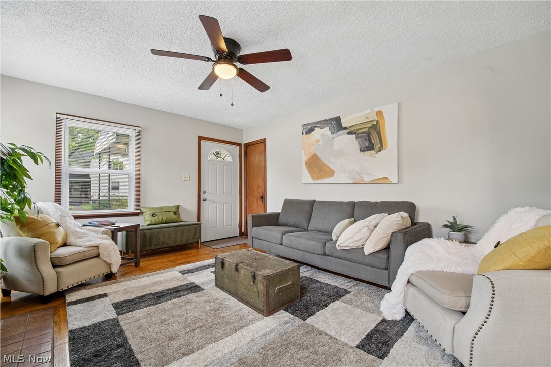 1560 Garling Avenue Columbus OH 43223