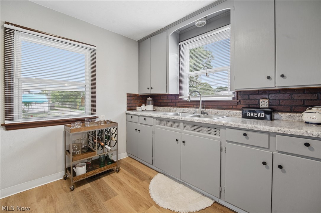 1560 Garling Avenue Columbus OH 43223
