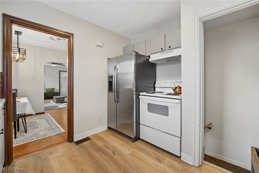 1560 Garling Avenue Columbus OH 43223