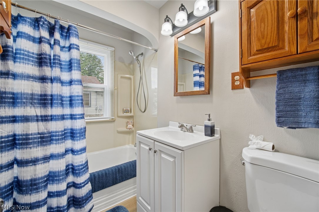 1560 Garling Avenue Columbus OH 43223