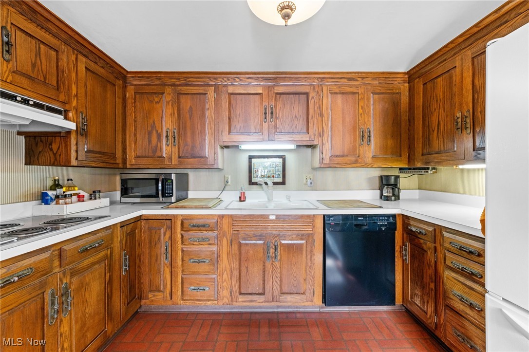 123 S Chillicothe Road Aurora OH 44202