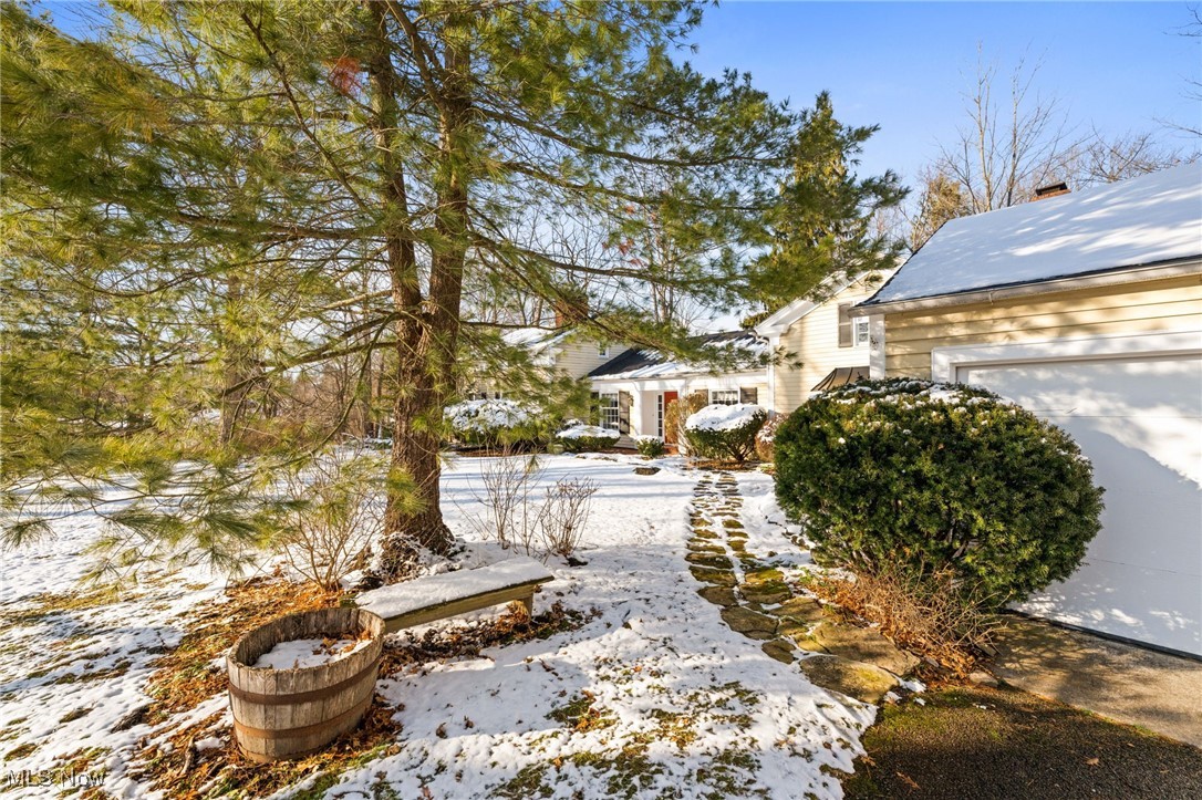 123 S Chillicothe Road Aurora OH 44202