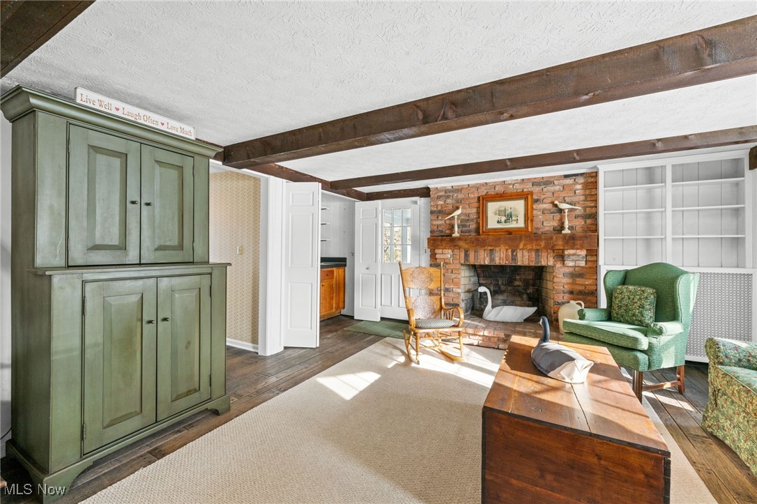 123 S Chillicothe Road Aurora OH 44202