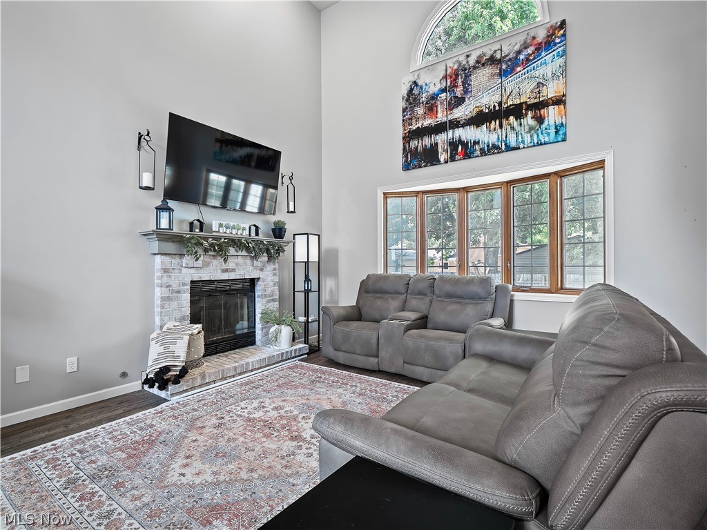 6141 Eastview Avenue North Ridgeville OH 44039