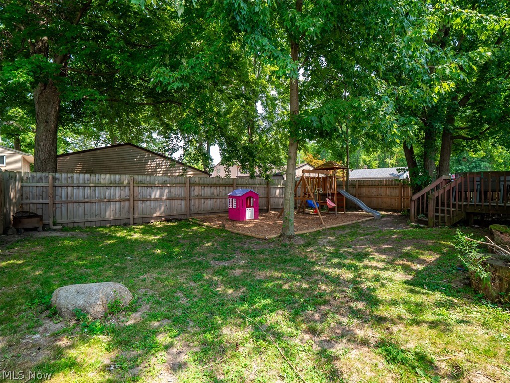 6141 Eastview Avenue North Ridgeville OH 44039