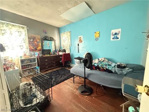 13306 Alvin Avenue Garfield Heights OH 44105
