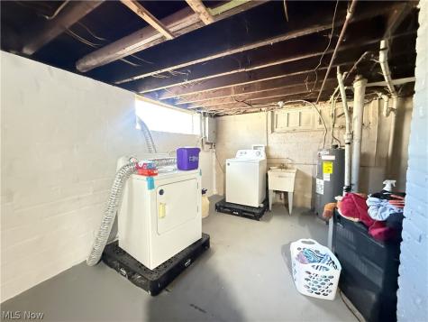 13306 Alvin Avenue Garfield Heights OH 44105
