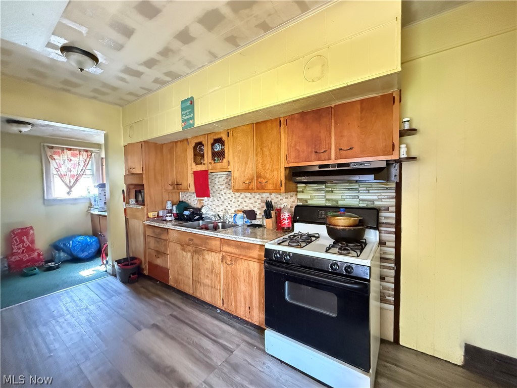 13306 Alvin Avenue Garfield Heights OH 44105