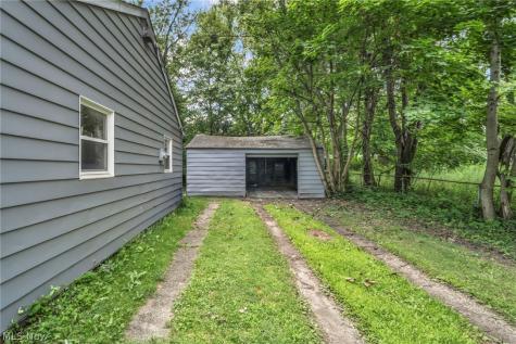 1276 Frederick Boulevard Akron OH 44320