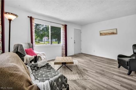 1276 Frederick Boulevard Akron OH 44320