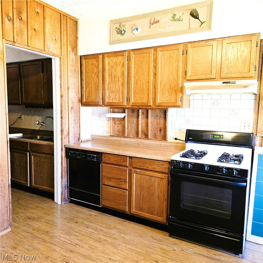 1550 Grace Avenue Lakewood OH 44107