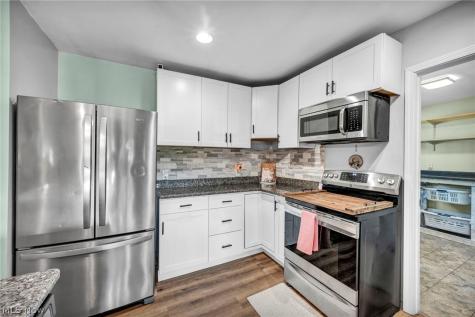 1275 Sandy Lake Road Ravenna OH 44266