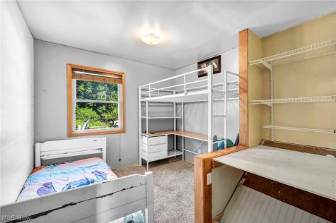 1275 Sandy Lake Road Ravenna OH 44266