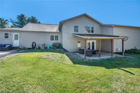 1275 Sandy Lake Road Ravenna OH 44266