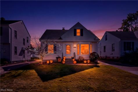 12324 Oak Park Boulevard Garfield Heights OH 44125