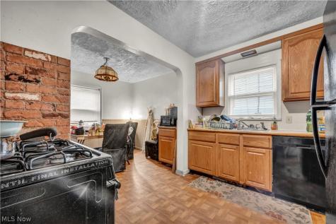 12324 Oak Park Boulevard Garfield Heights OH 44125