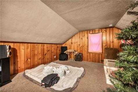 12324 Oak Park Boulevard Garfield Heights OH 44125