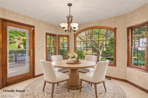 589 Lindford Drive Bay Village OH 44140