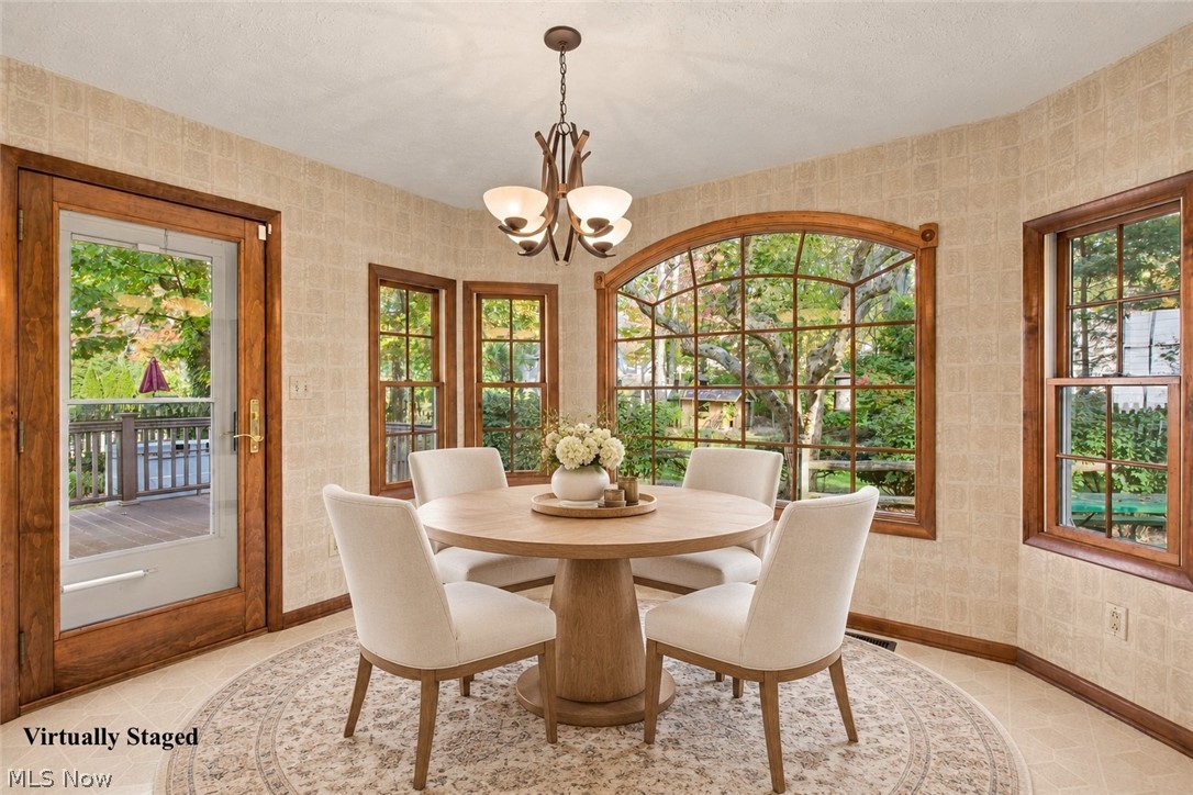 589 Lindford Drive Bay Village OH 44140