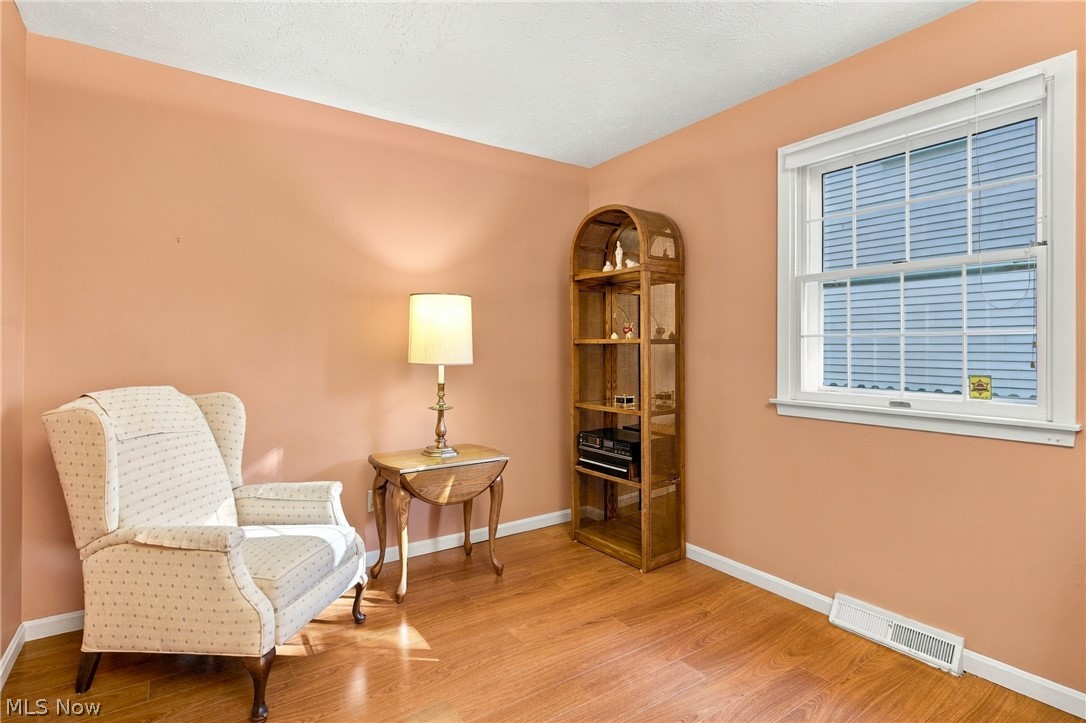 589 Lindford Drive Bay Village OH 44140