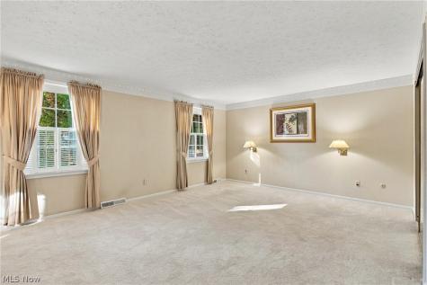 589 Lindford Drive Bay Village OH 44140