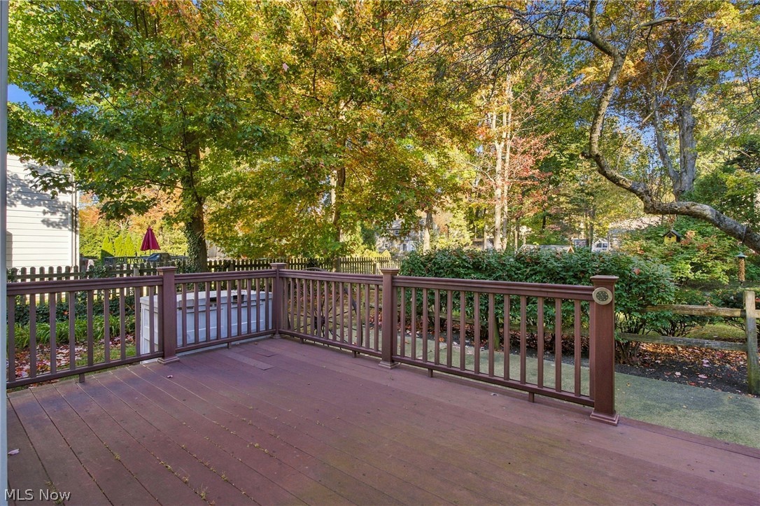 589 Lindford Drive Bay Village OH 44140