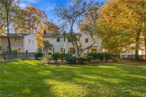 589 Lindford Drive Bay Village OH 44140