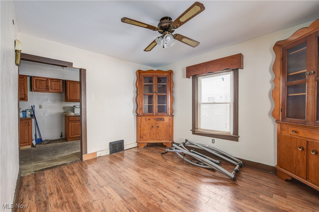 326 Indiana Avenue Lorain OH 44052