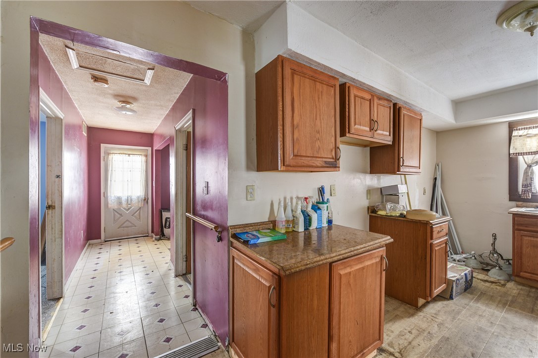 326 Indiana Avenue Lorain OH 44052