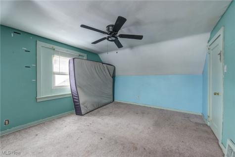 326 Indiana Avenue Lorain OH 44052