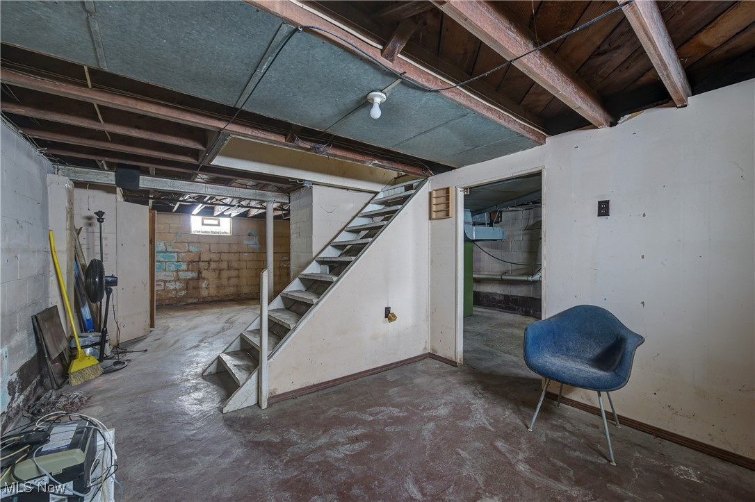 326 Indiana Avenue Lorain OH 44052