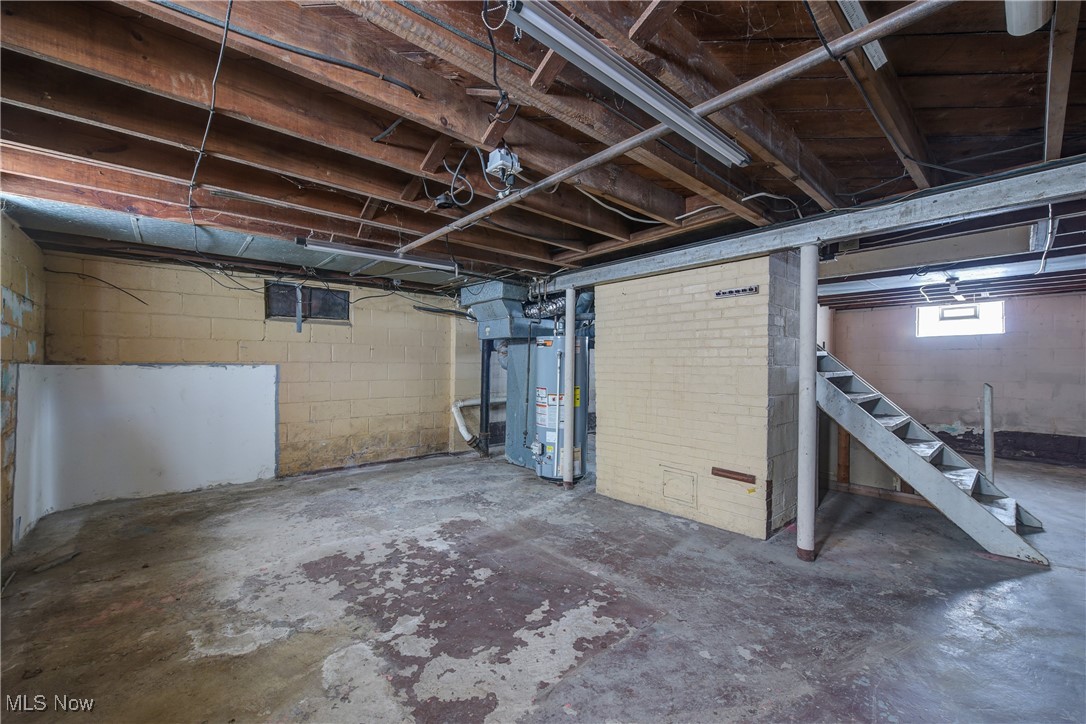 326 Indiana Avenue Lorain OH 44052